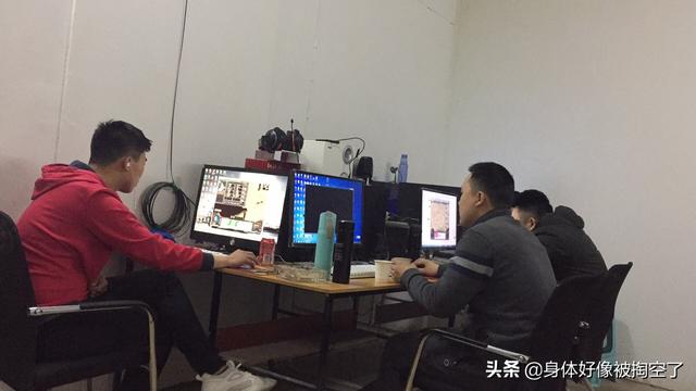 热血传奇开服实的很赚钱吗strong/p
p传奇手游新开服网站/strong？