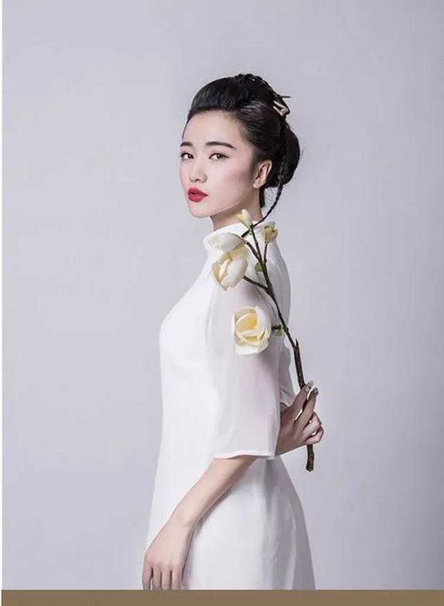 白嫖 | 20款强大传奇的PS图片插件东西strong/p
p传奇东西/strong，一键修图