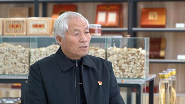 出彩山东人｜“参”入骨髓strong/p
p御龙传奇手游攻略/strong，一人引领万余乡亲干出百亿财产