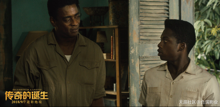 《传奇的降生》感情版海报预告双发strong/p
p热血传奇/strong，父母温情助燃热血逆袭之路[已扎口]