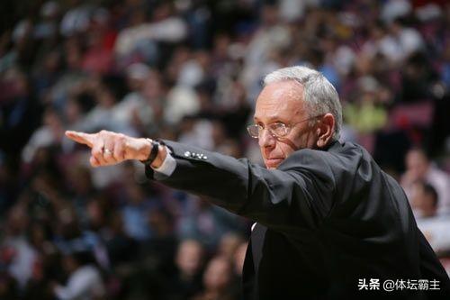 NBA10大传奇锻练怎么排strong/p
p1.85合击传奇手游/strong？