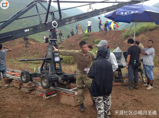 吴京：《战狼》首映仪式竟成手游发布会(转载)