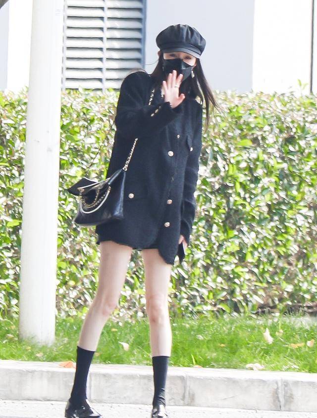 传奇私服发布:杨幂私服穿搭合集strong/p
p传奇私服发布/strong！