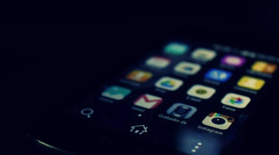 手机上的传奇游戏:手机上的重要构成参数是哪些（一）