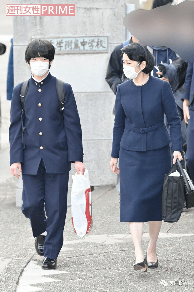 传奇东西:魔怔！为让日本王室生男孩“保住天皇血脉”strong/p
p传奇东西/strong，专家要16岁太子冻精、将来太子妃冻卵