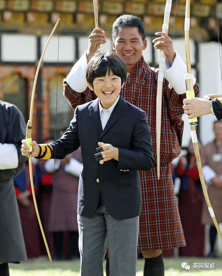 传奇东西:魔怔！为让日本王室生男孩“保住天皇血脉”strong/p
p传奇东西/strong，专家要16岁太子冻精、将来太子妃冻卵