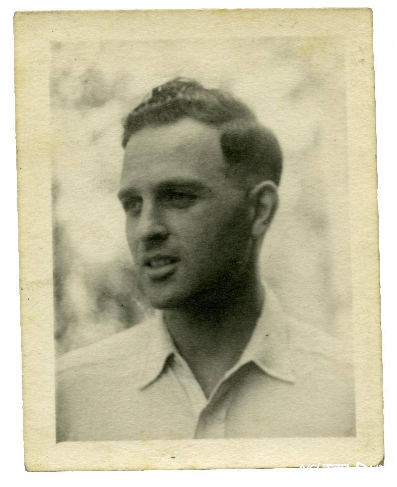 传奇三:柯家三兄弟详述大卫·柯鲁克的传怪杰生