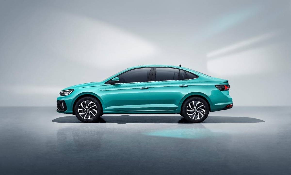 良心手机传奇游戏排行:朗逸家族新成员朗逸新锐或不超10万strong/p
p良心手机传奇游戏排行/strong，与宝来传奇成合作敌手