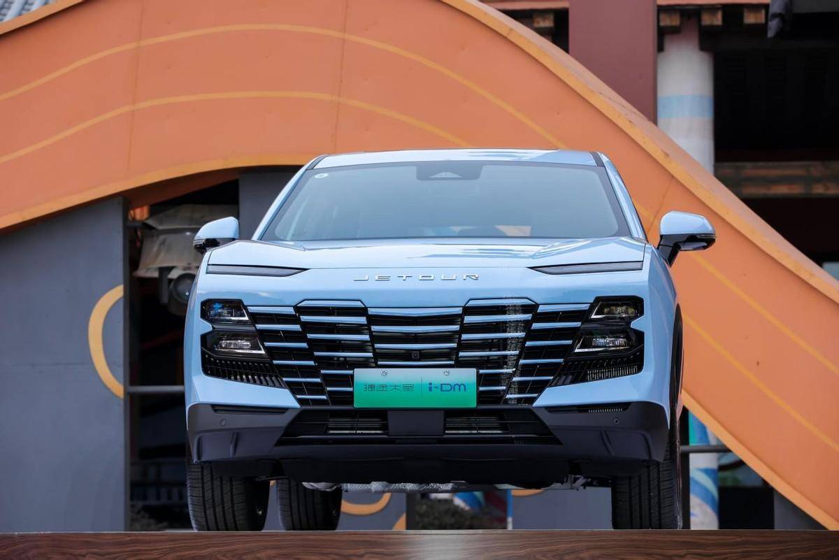 神途:2023捷途汽车龙虾啤酒烧烤节国风神画之夜strong/p
p神途/strong，诠释用户型企业的本质