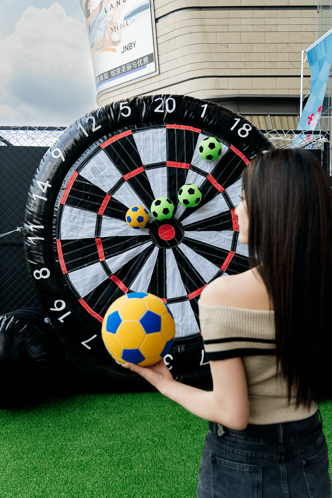 高爆传奇:西甲巡展中国首站 | 传奇球星空降深圳strong/p
p高爆传奇/strong，燃爆夏季！