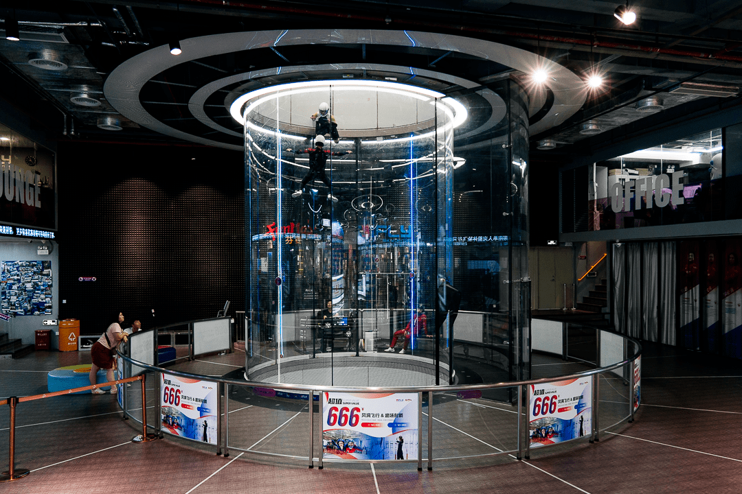 高爆传奇:西甲巡展中国首站 | 传奇球星空降深圳strong/p
p高爆传奇/strong，燃爆夏季！