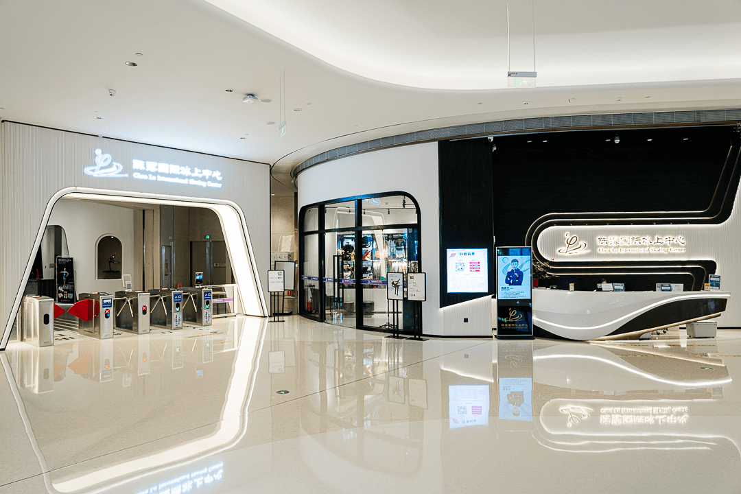 高爆传奇:西甲巡展中国首站 | 传奇球星空降深圳strong/p
p高爆传奇/strong，燃爆夏季！