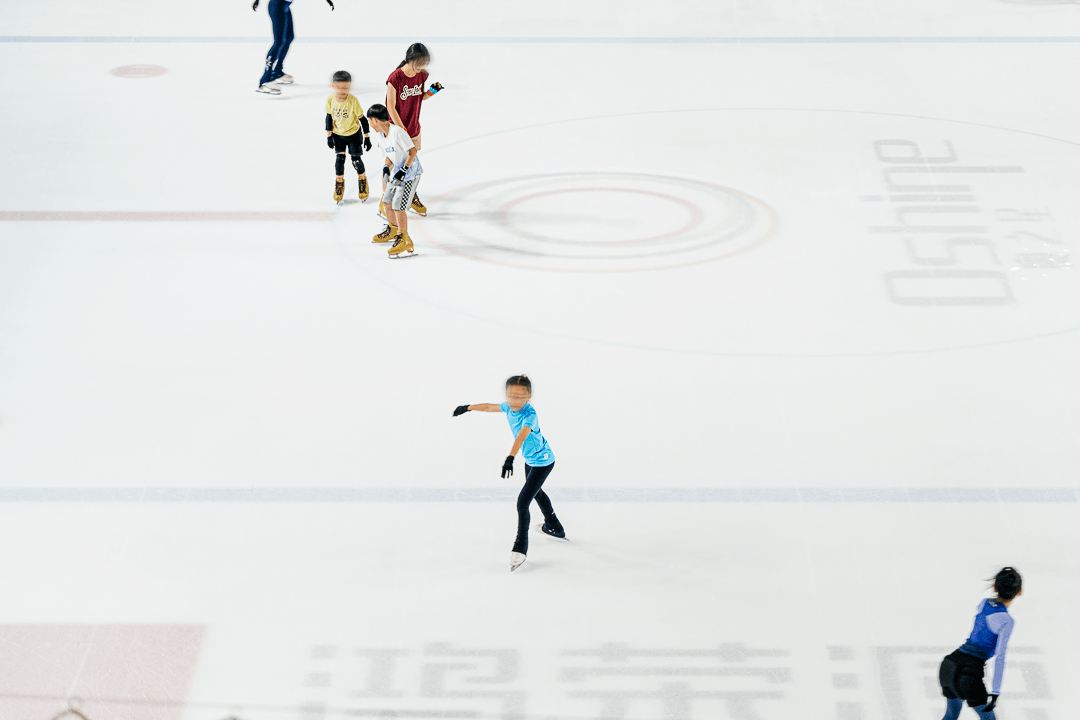 高爆传奇:西甲巡展中国首站 | 传奇球星空降深圳strong/p
p高爆传奇/strong，燃爆夏季！