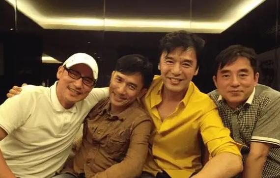 天王传奇手游下载