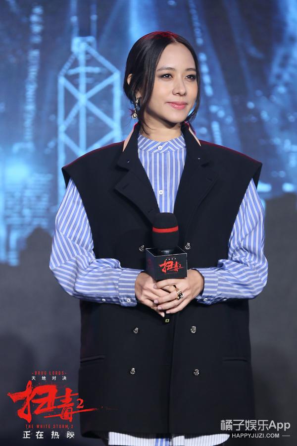 华哥代言的传奇手游