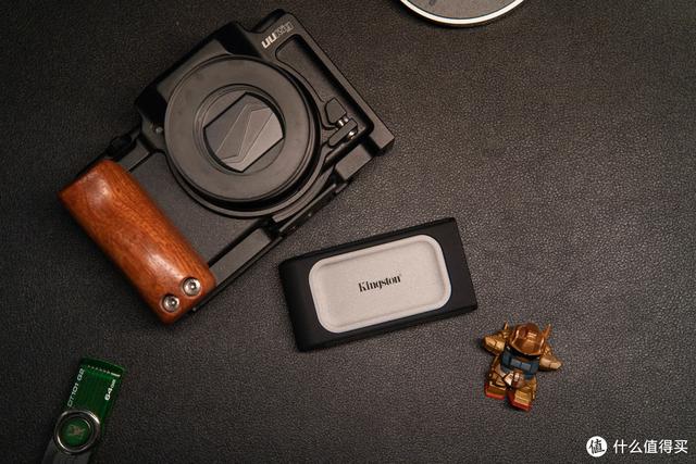 传奇手游通用挂机辅助东西