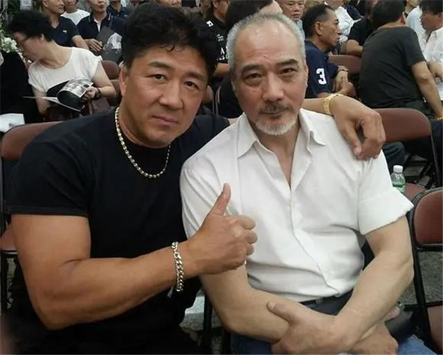 谢霆锋传奇手游下载