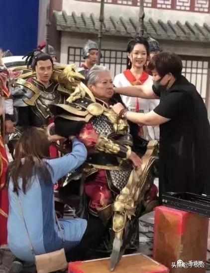 洪金宝代言的传奇手游