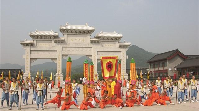 轩辕传奇手游商城半价狂欢