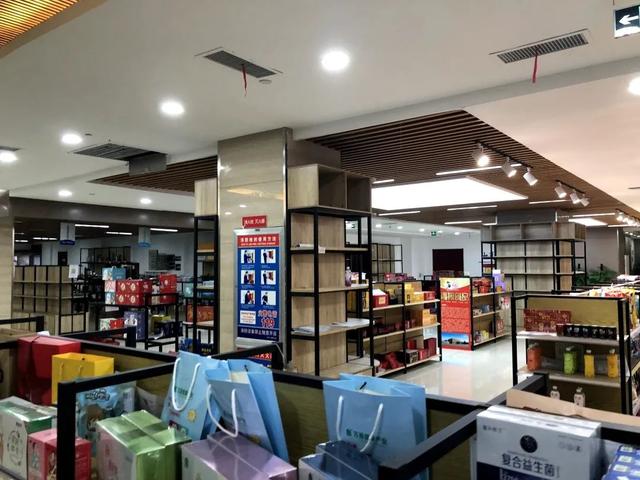 橙色兵器召唤5条狗传奇手游
