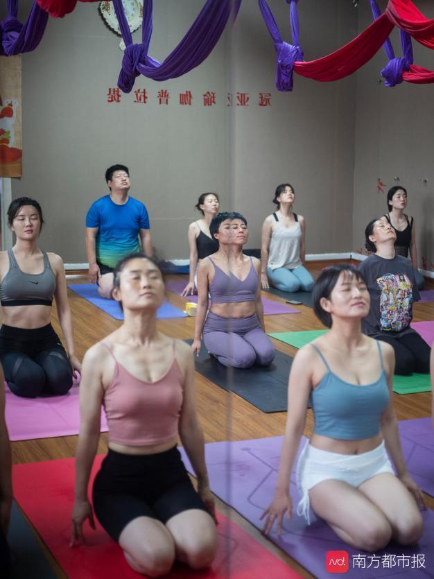 传奇世界手游结义互助