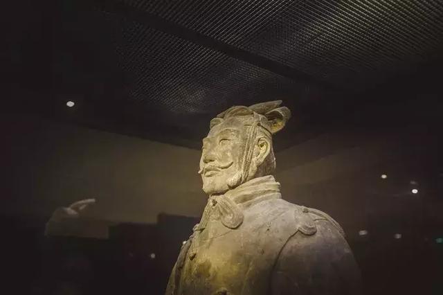 传世归来冰峰暗黑传奇手游