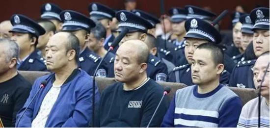 盛巨传奇手游