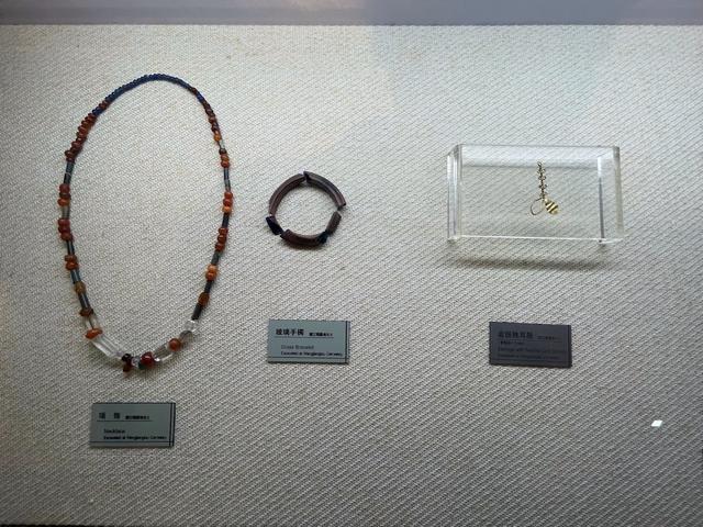 奥秘传奇手游下载